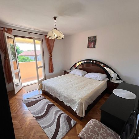 Beautiful Apartment Julieta Privlaka  Exterior photo